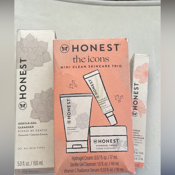 The Honest Company Other - Honest beauty and skincare bundle